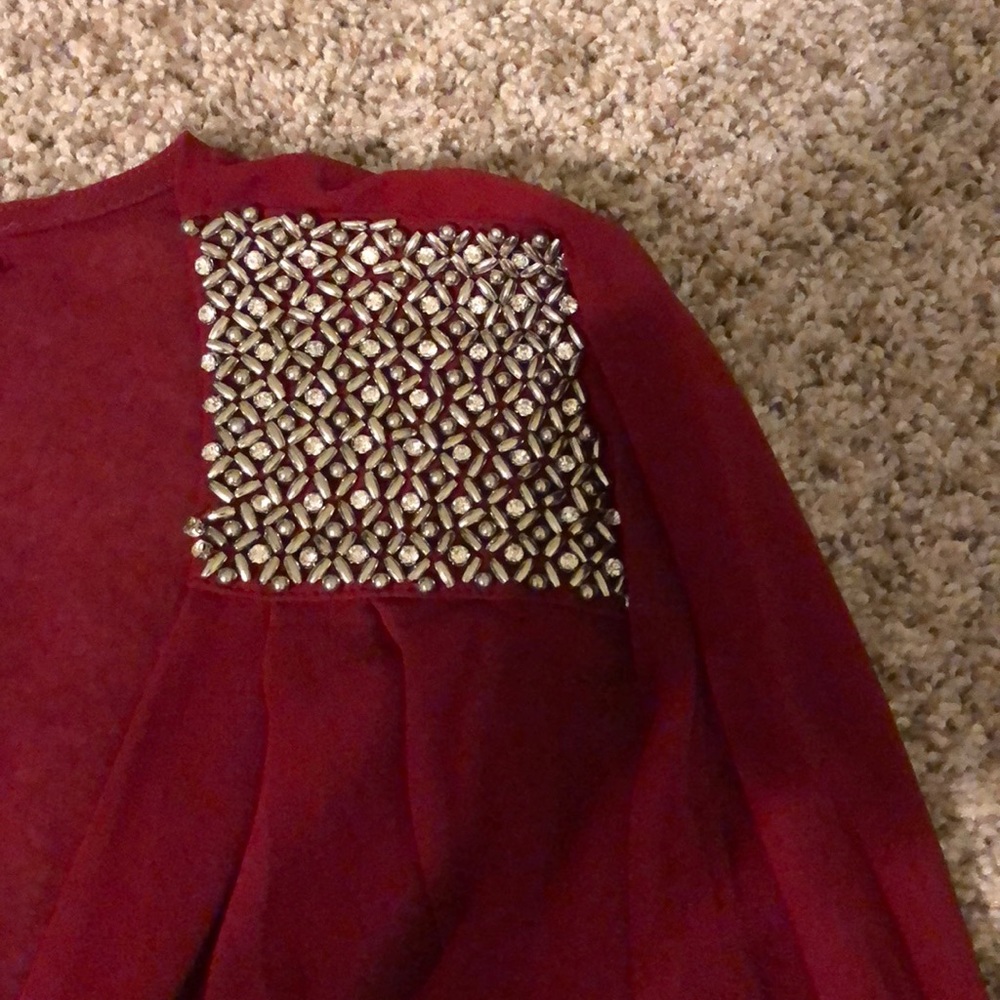 Red blouse - Picture 2 of 3